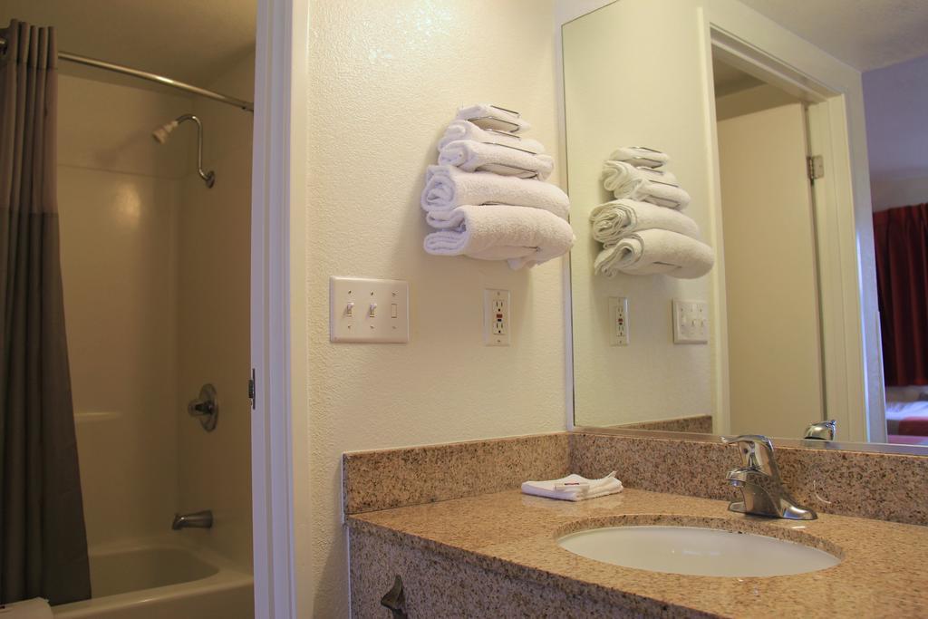 Motel 6-Enfield, Ct - Hartford Номер фото