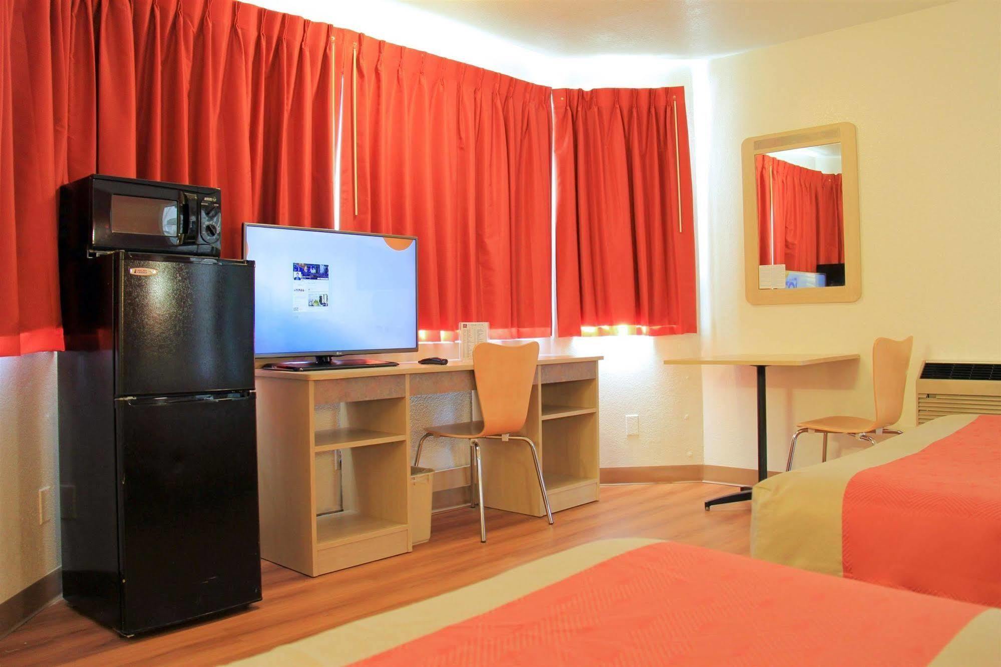 Motel 6-Enfield, Ct - Hartford Екстер'єр фото